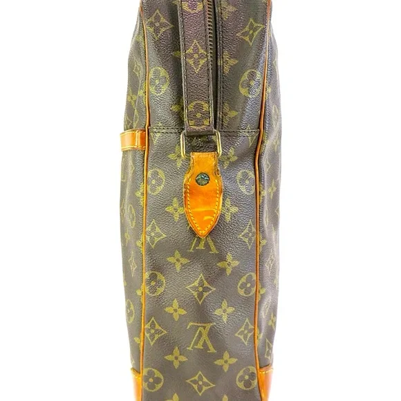 Authentic LOUIS VUITTON Danube GM Monogram Crossbody Shoulder Bag Purse 🇫🇷 - Picture 6 of 12